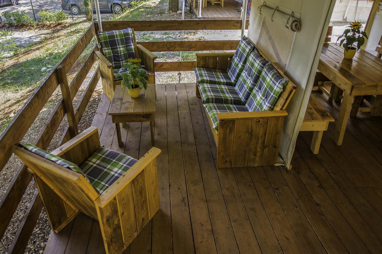 Sunflower Camping Mareda Екстериор снимка